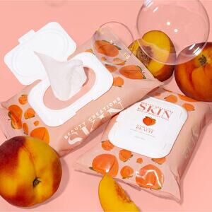 Skin Make-Up Remover Wipes Hydrating Peach NEW